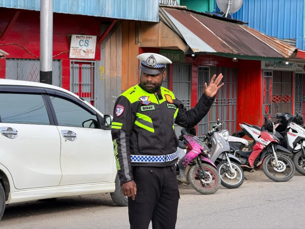 140 Personel Polres Paniai Disiagakan Amankan Sholat Idul Adha 1447 H, Ibadah Berlangsung Khidmat di 4 Lokasi