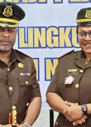 Putri Asli Papua Ema Kristina Dogomo Resmi Jabat Kasi Pidsus Kejari Nabire