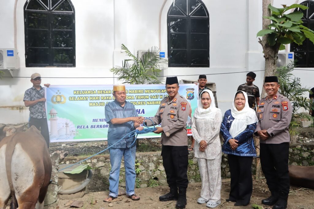 Polres Nabire Gelar Penyembelihan Hewan Kurban dan Santuni Anak Yatim Piatu di Hari Raya Idul Adha 1447 H