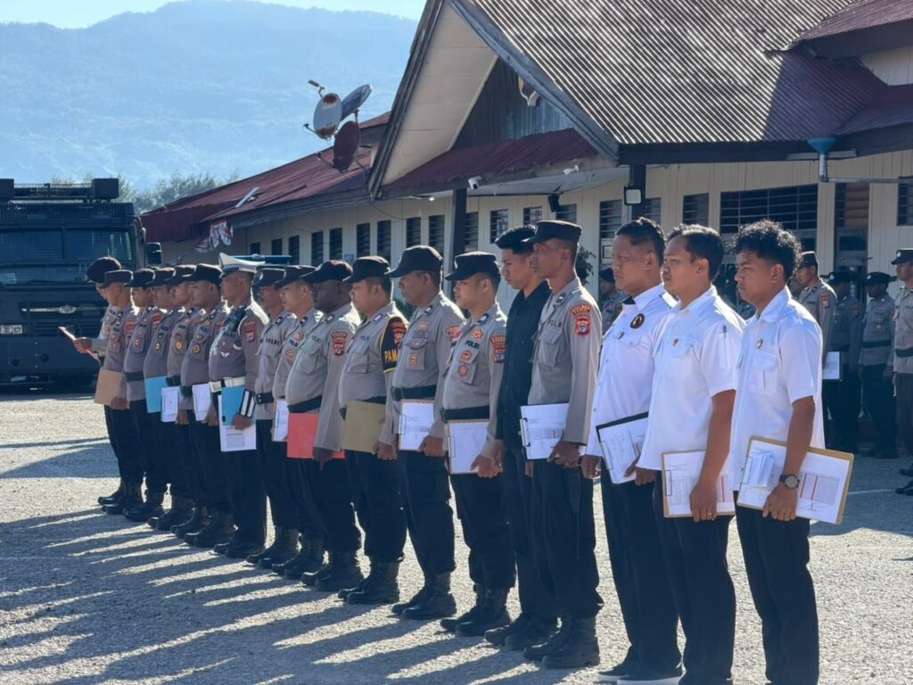 Wakapolres Paniai Tekankan Disiplin dan Semangat Personel Jelang Hari Bhayangkara ke-80