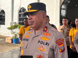 Kapolda Papua Tengah Ajak Masyarakat Ikut Balap Perahu Tempel Berhadiah Rp50 Juta Sambut HUT Bhayangkara ke-80