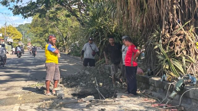 Penyebab Jalan Merdeka Nabire Rusak, PDAM Ungkap Pipa Tua Bocor