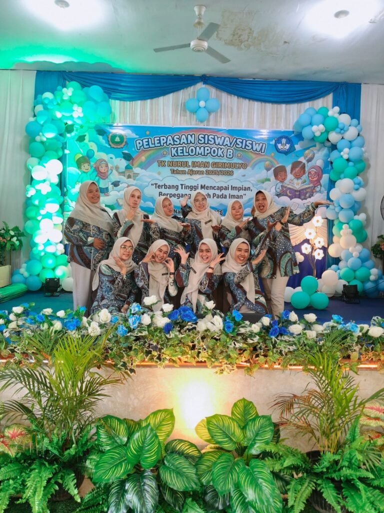 98 Siswa TK Nurul Iman Girimulyo Nabire Lulus 100 Persen, Pelepasan Penuh Haru dan Kebanggaan