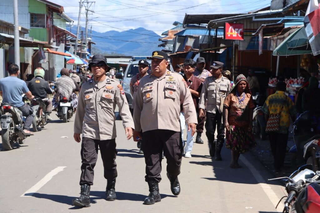 Polres Paniai Gelar Patroli KRYD, Perkuat Kehadiran Polisi di Tengah Masyarakat