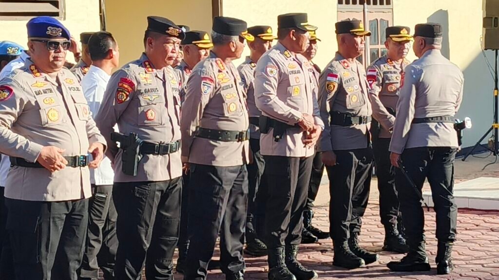 Kapolres Paniai Hadiri Upacara Sertijab Pejabat Utama dan Kapolres