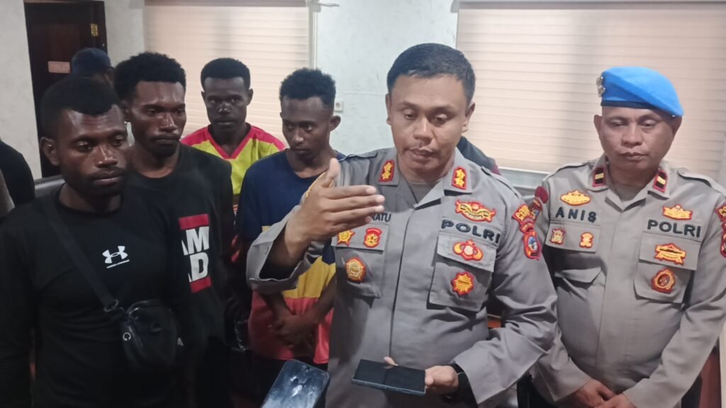 Lima Orang Hilang di Laut Ditemukan Selamat, Kapolres Nabire Pastikan Kesehatan dan Kepulangan Mereka