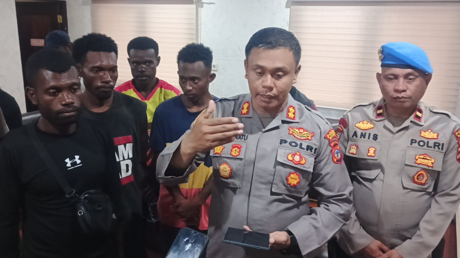 Lima Orang Hilang di Laut Ditemukan Selamat, Kapolres Nabire Pastikan Kesehatan dan Kepulangan Mereka