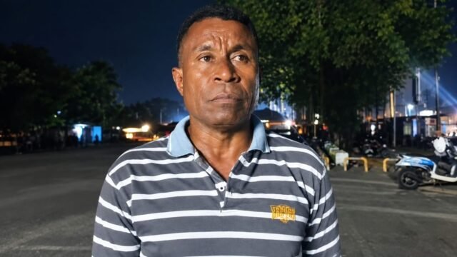Yulius Wopairi, anak asli Kampung Makimi