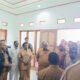 Gubernur Meki Nawipa Datang ke Puskesmas Tenedagi, Puji Dedikasi Tenaga Kesehatan