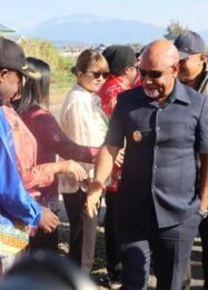 Wagub Papua Tengah Tinjau Penanganan Kebakaran dan Pembangunan Paniai