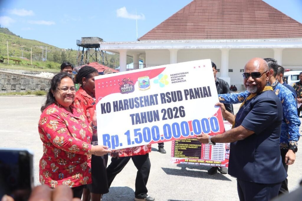 Wagub Papua Tengah Tinjau Penanganan Kebakaran dan Pembangunan Paniai