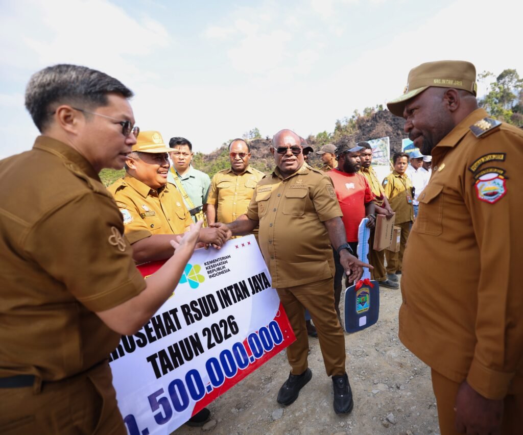 Dari Sekolah hingga PLN, Meki Nawipa Kunker ke Intan Jaya