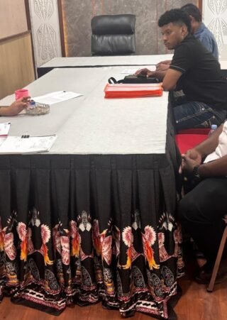 Polres Nabire Serahkan Tersangka Korupsi PLTS, Kerugian Negara Rp785 Juta