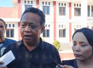 Keluarga CKC Terima Tuntutan 10 Tahun, Ruben Tandi Minta Hakim PN Nabire Beri Putusan Seadil-adilnya