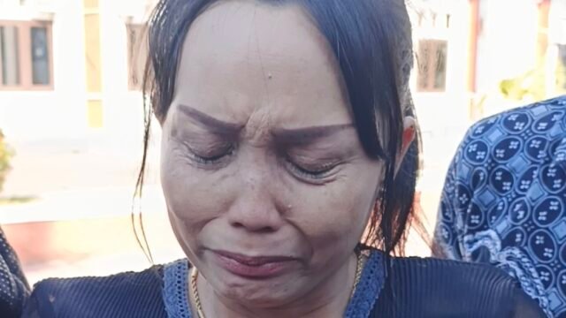 “Chelsy, Mama Sudah Berjuang Semaksimal untuk Dirimu,” Tangis Ibunda Korban di PN Nabire