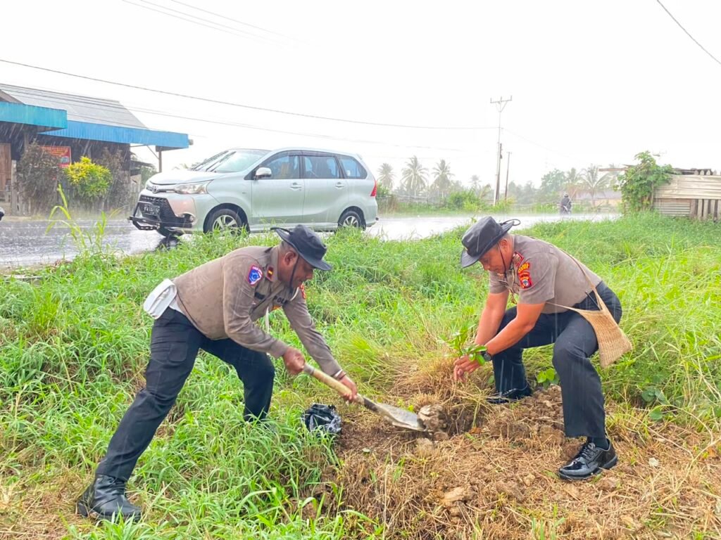 Green Policing Polres Nabire untuk menjaga kelestarian lingkungan